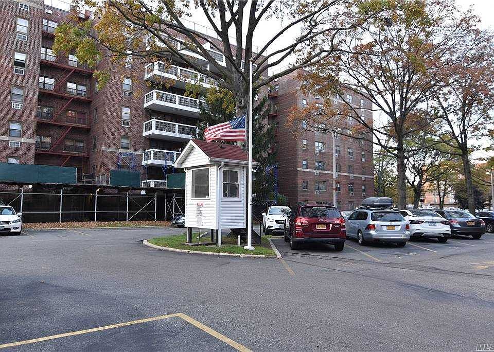 1st image of 151-40 88th St APT 6B