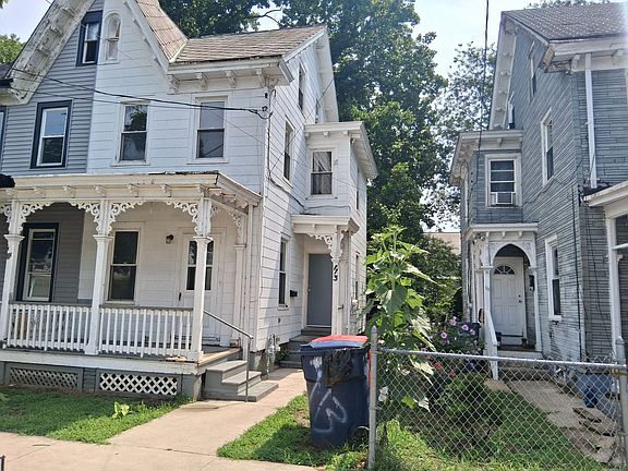 2nd image of 113 Church St
