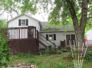 333 Jefferson St, Winneconne, WI 54986
