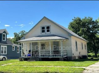 747 Avenue E, Council Bluffs, IA 51503