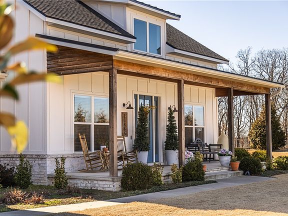 2nd image of 13885 N Mount Olive Rd