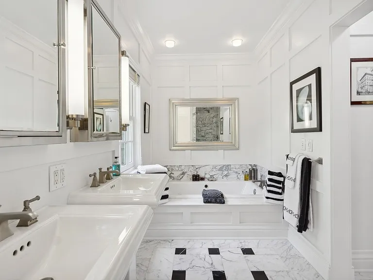 561 Sagg Main St — Photo 38