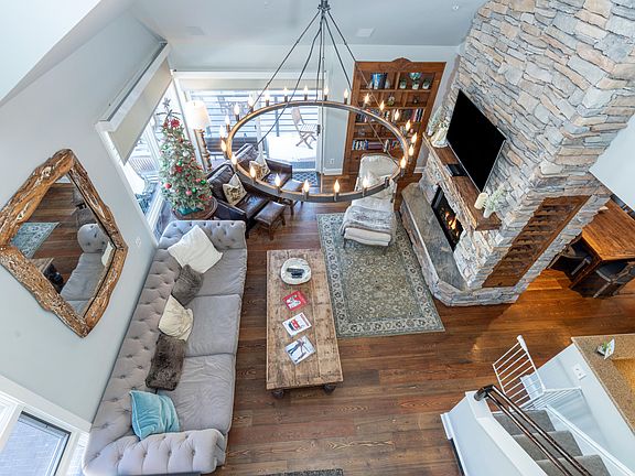 2nd image of 113 Lost Creek Ln #3