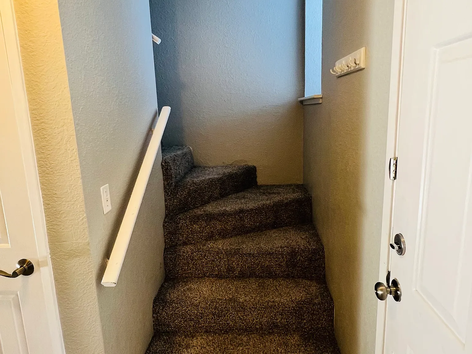 2 bed, 1144 sqft, $1,950 — Photo 3