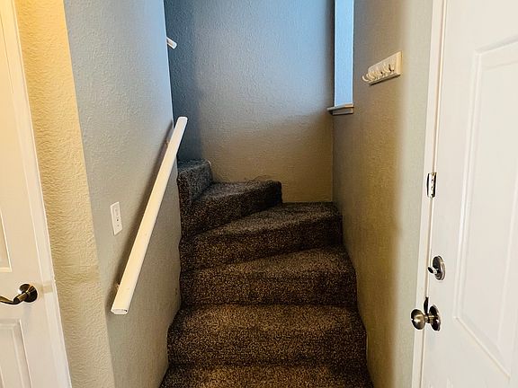 3rd image of 1117 Bell St APT 9