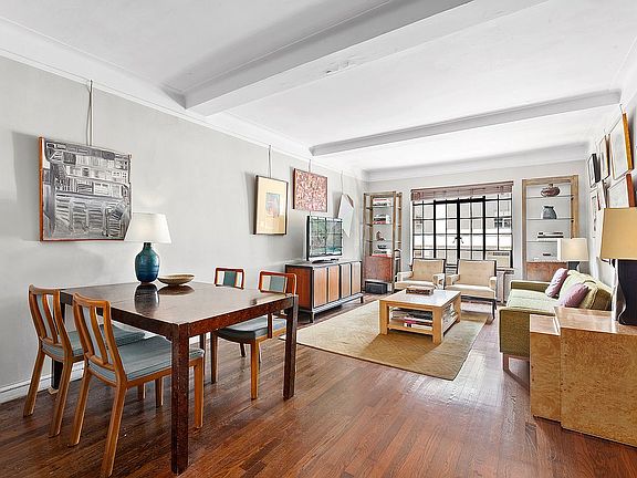 2nd image of 227 E 57th St APT 14B