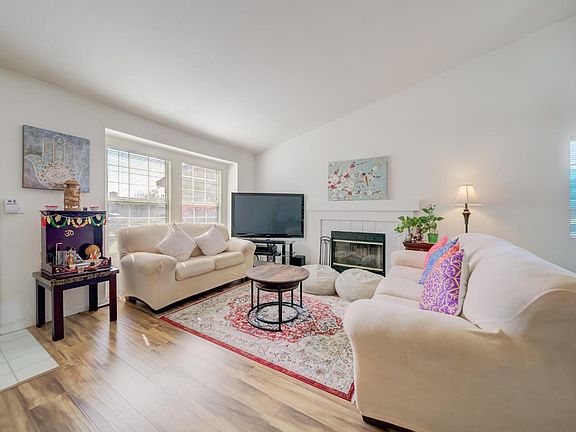 3rd image of 8452 Mockenhaupt Court