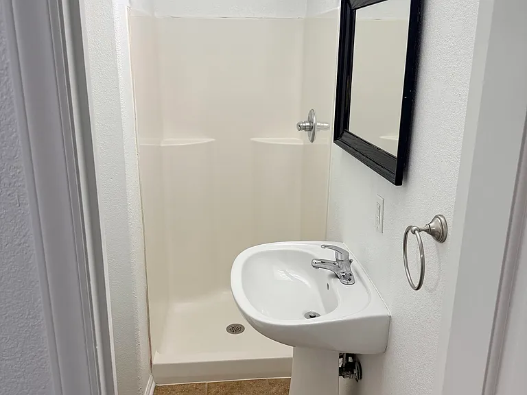 903 SW Lea Dr — Photo 16