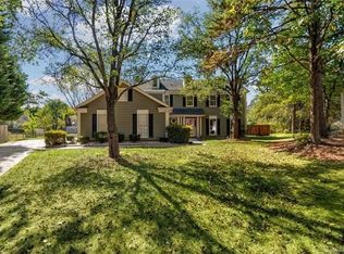 3709 Stoneglen Path, Charlotte, NC 28269