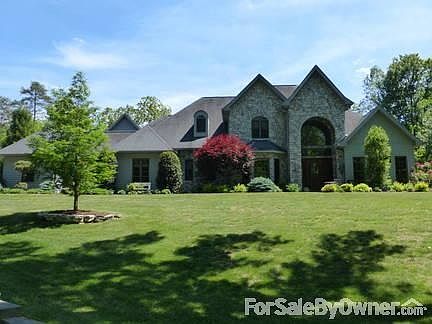 Front of Home from driveway