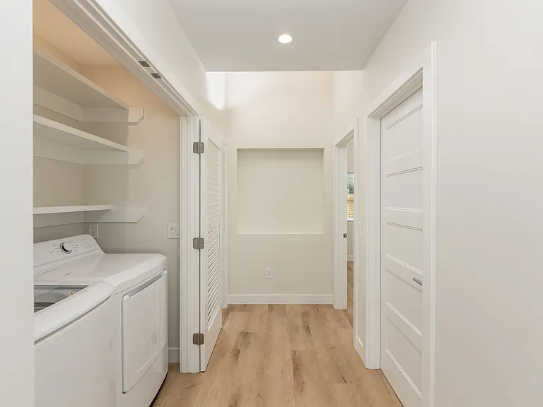 1619 S Ditmar St #2 — Photo 11