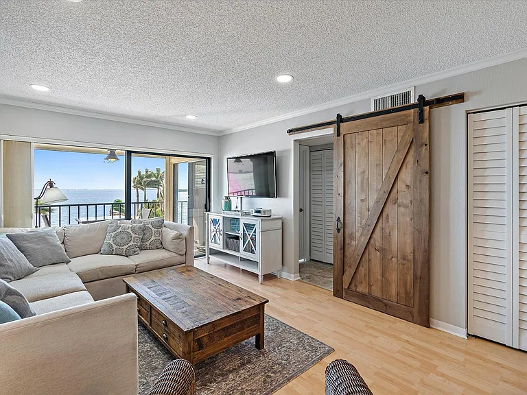 6322 Palma Del Mar Blvd S #312 — Photo 9