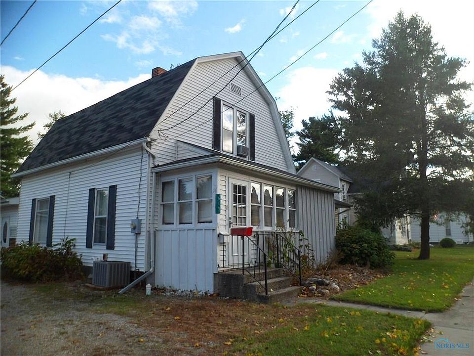 1st image of 513 E Washington St