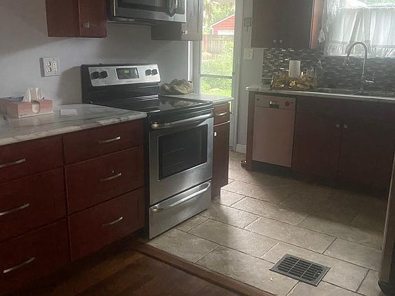 3rd image of 63 E Royal Forest Blvd