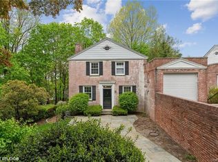 10 Tamarack Rd, Port Chester, NY 10573