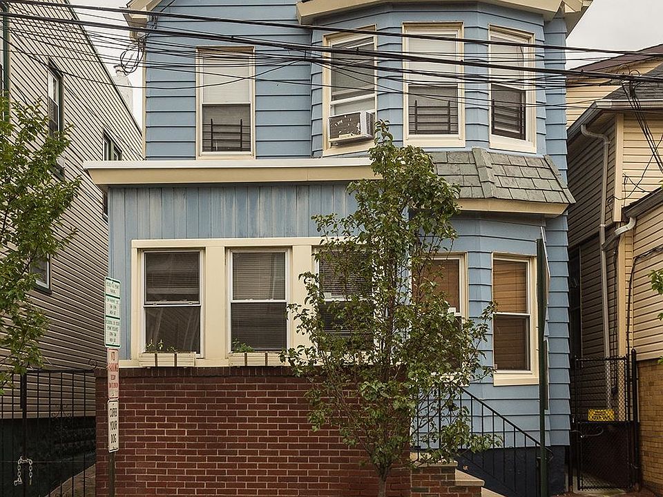 1st image of 625 36th St