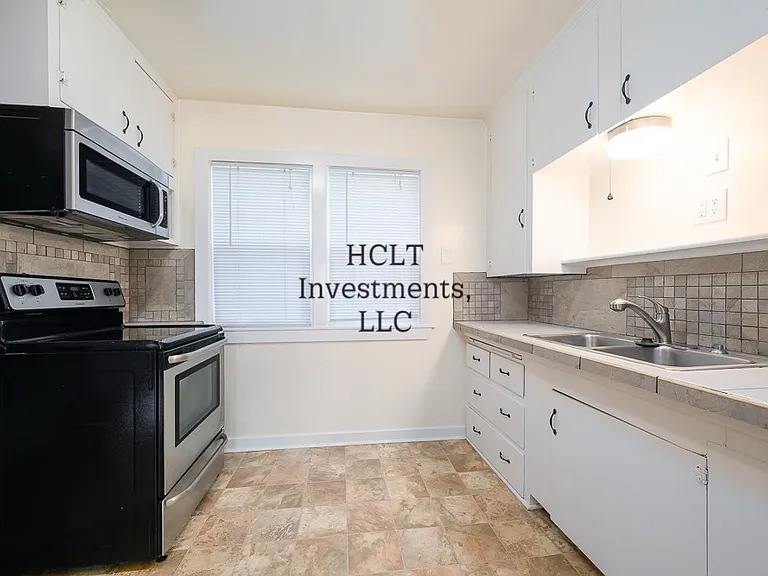 408 11th Ave S #408 — Photo 7