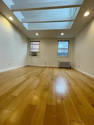 Rented by Compass | media 4