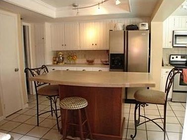 3rd image of 76 Camelia Cir