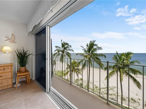 2011 Gulf Shore BLVD N #44, NAPLES, FL 34102