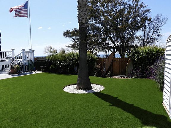 2nd image of 5573 Calle Arena