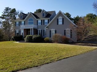 2048 Paavo Ct, Toms River, NJ 08755