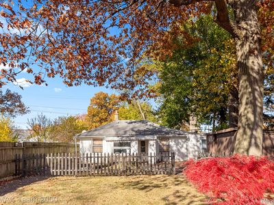 533 E Milton Ave, Hazel Park, MI, 48030