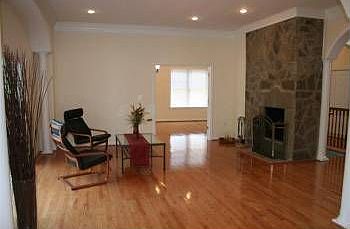 3rd image of 11717 Enid Dr