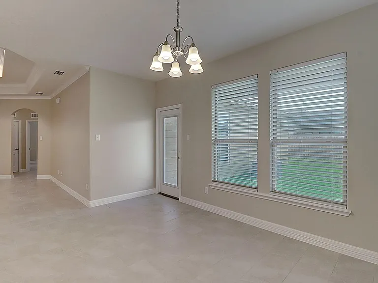 2202 Crystal Bay Dr — Photo 23