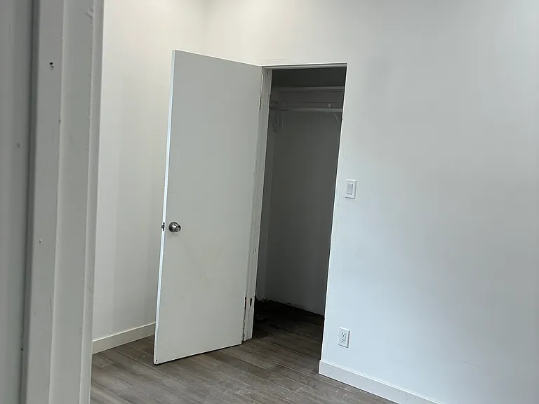 3223A E Colorado Blvd — Photo 17