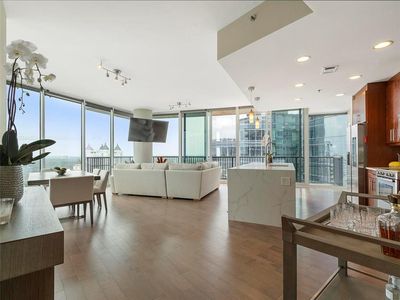 1080 Peachtree St NE Unit 3003, Atlanta, GA, 30309