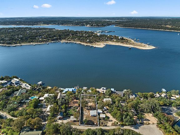 4th image of 16453 Lake Loop