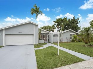 13941 SW 105th St, Miami, FL 33186