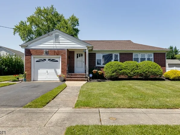 27 N 15Th Ave, Manville Boro, NJ 08835