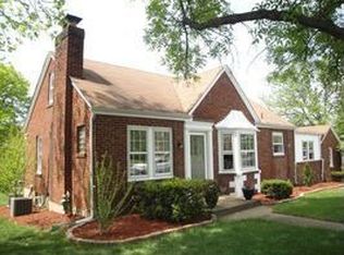 9709 Sappington Rd, Saint Louis, MO 63128