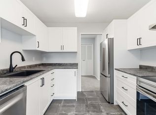 Willow Court, Saanich, BC V9A 1M4