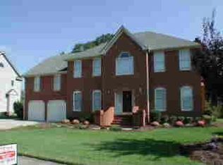 412 Butterfly Dr, Chesapeake, VA 23322