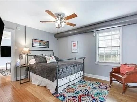 3rd image of 1323 Dauphine St APT 4