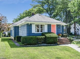 3 Astor Pl, Glen Ridge, NJ 07028