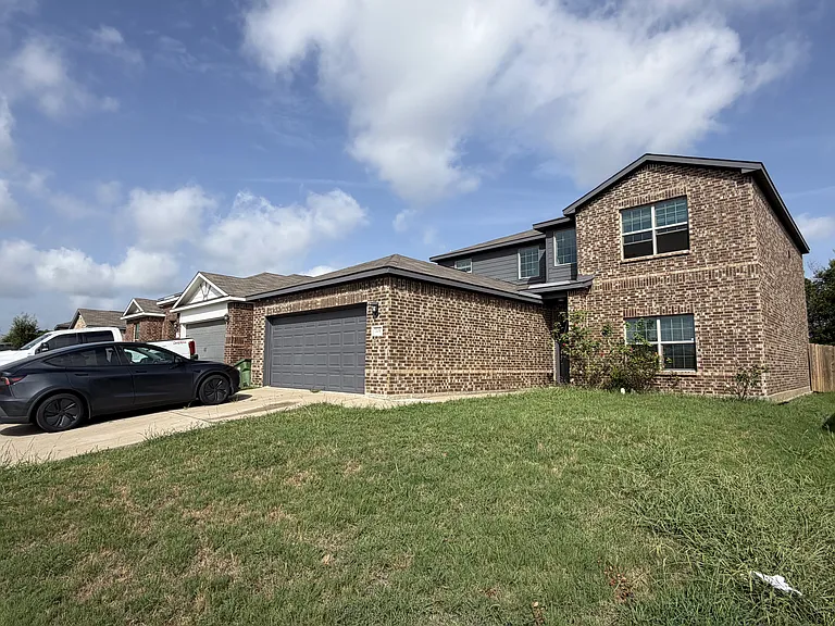 709 Myers St — Photo 6