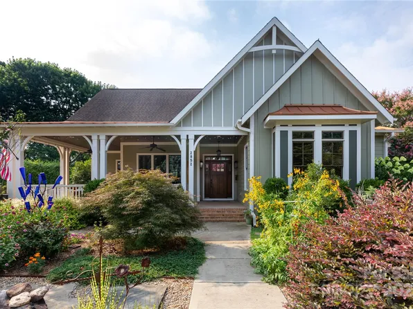 2852 Attaberry Dr, Charlotte, NC 28205