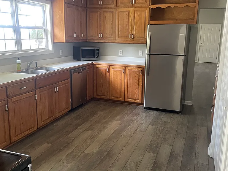 330 Mansfield Rd — Photo 7