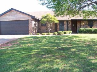507 W Coleman Ave, Iowa Park, TX 76367