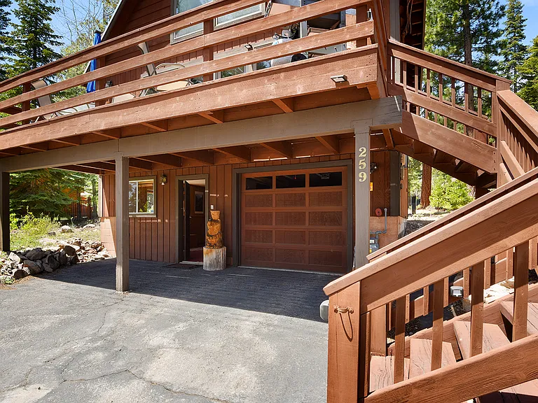 259 Rim Dr — Photo 3