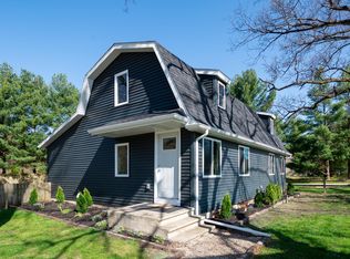 1372 Barron Lake Rd, Niles, MI 49120