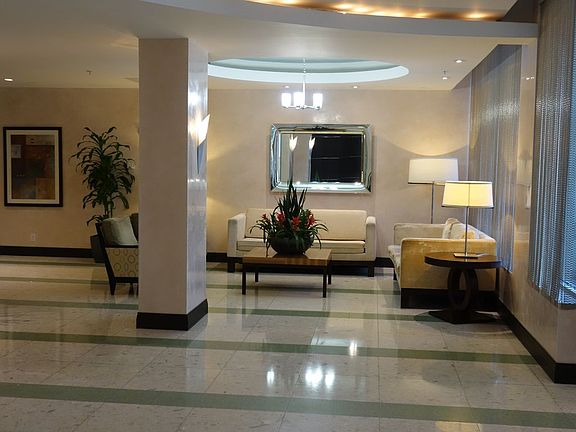 2nd image of 3901 S Ocean Dr Ste 1