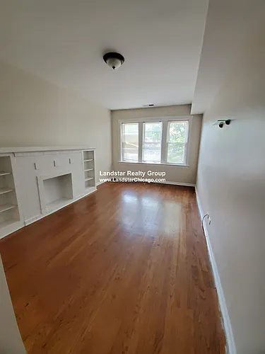 4451 N Hamlin Ave Photo 1
