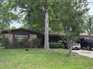 5369 Green Ridge Dr, Baton Rouge, LA 70814