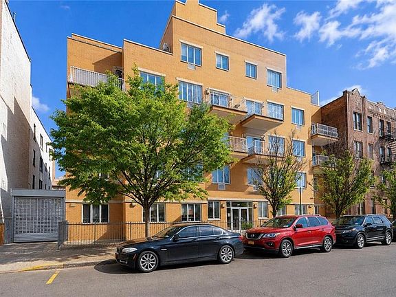 4th image of 1569 W 7th St APT 2D