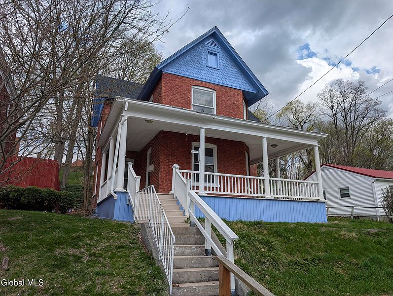 2nd image of 21 Monroe Street